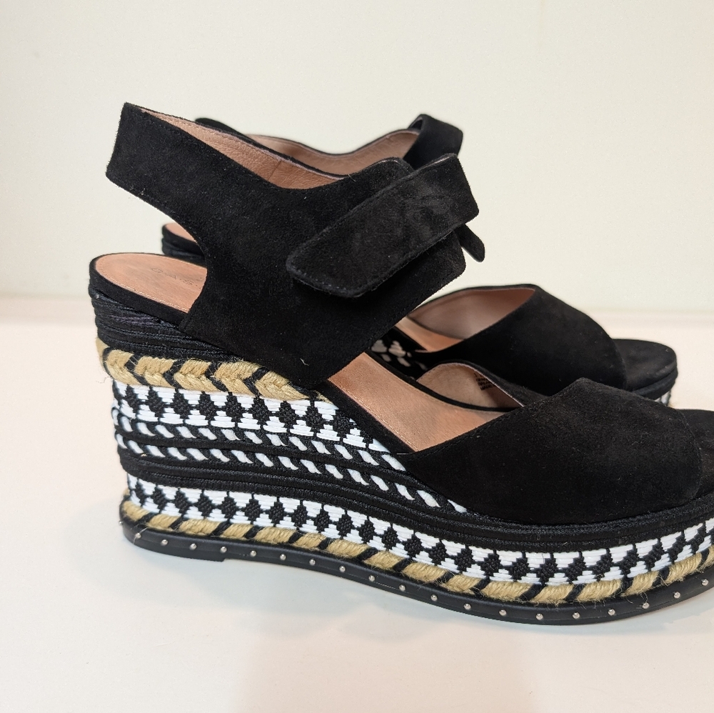 Caslon Black Wedge Sandals with Patterned Sole